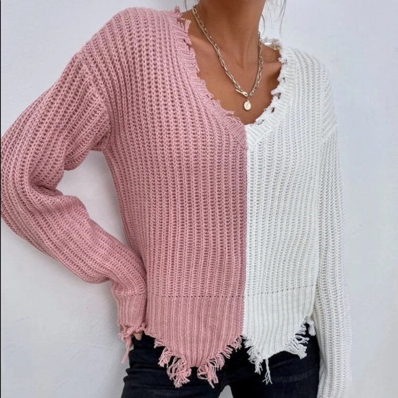 Color block distressed hem v neck sweater - Picture 4 of 11